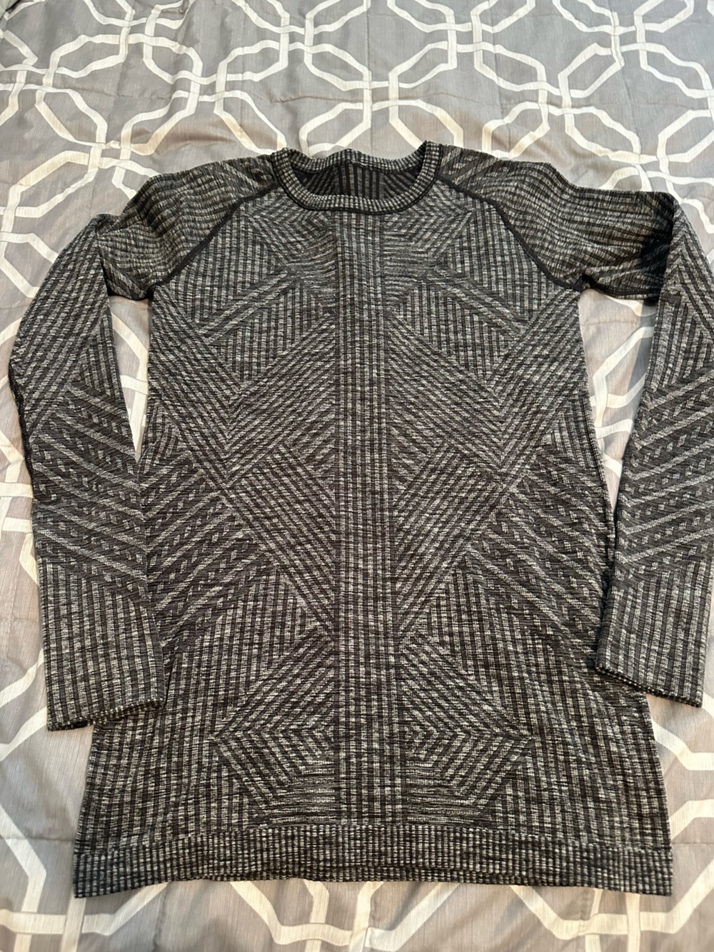 Lululemon Restless Lomg Sleeve